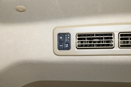 2019款东风小康C37