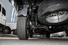 2022款江铃汽车域虎7