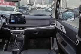 2022款江铃汽车域虎7