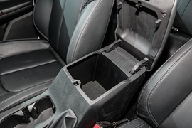 2022款江铃汽车域虎7