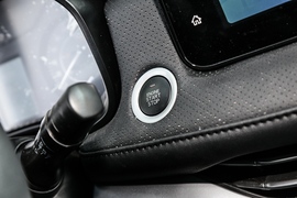 2022款江铃汽车域虎7