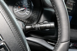 2022款江铃汽车域虎7