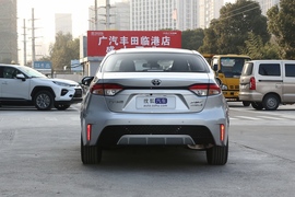2022款丰田雷凌