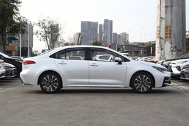 2022款丰田雷凌