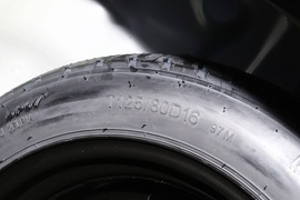 2021款起亚K5凯酷