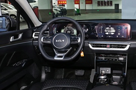 2021款起亚K5凯酷