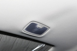 2021款起亚K5凯酷