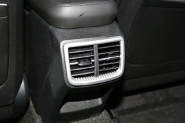 2021款起亚K5凯酷