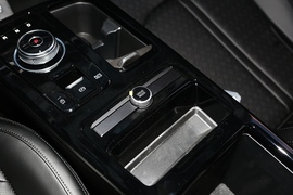 2021款起亚K5凯酷