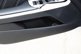 2021款起亚K5凯酷