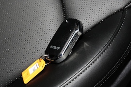 2021款起亚K5凯酷