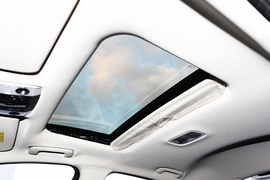 2021款起亚K5凯酷