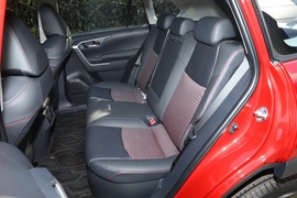 2021款丰田RAV4荣放双擎E+