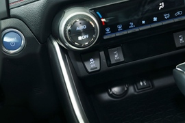 2021款丰田RAV4荣放双擎E+