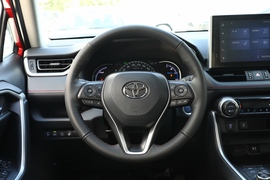 2021款丰田RAV4荣放双擎E+