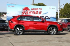 2021款丰田RAV4荣放双擎E+