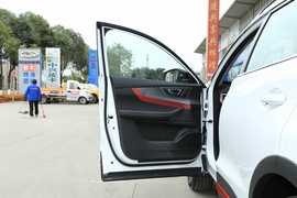 2022款奇瑞瑞虎7