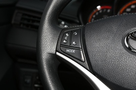 2022款丰田YARiS