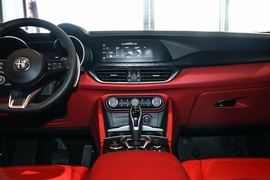 2021款阿尔法·罗密欧Stelvio