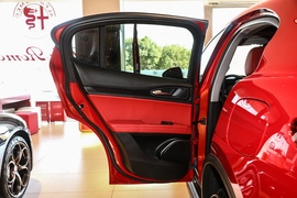 2021款阿尔法·罗密欧Stelvio