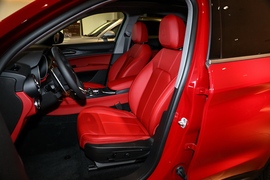 2021款阿尔法·罗密欧Stelvio