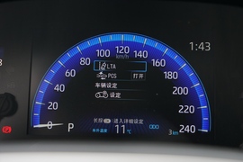 2021款丰田卡罗拉