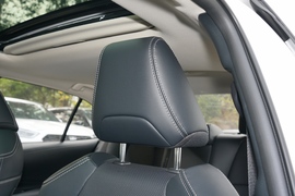 2021款丰田卡罗拉