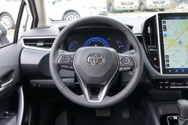 2021款丰田卡罗拉