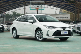 2021款丰田卡罗拉