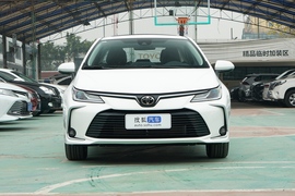 2021款丰田卡罗拉