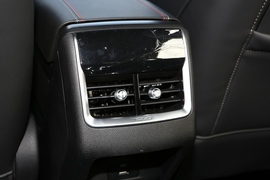 2022款奇瑞瑞虎7