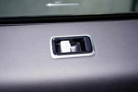 2022款路虎揽胜运动版