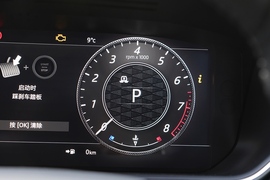 2022款路虎揽胜运动版