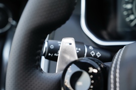 2022款路虎揽胜运动版