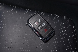 2022款路虎揽胜运动版