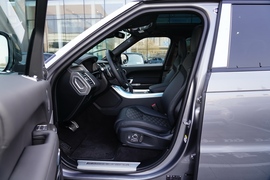 2022款路虎揽胜运动版