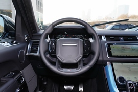 2022款路虎揽胜运动版