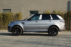 2022款路虎揽胜运动版