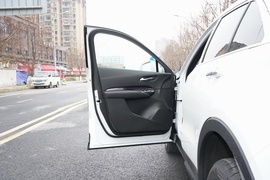 2022款凯迪拉克XT4