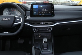 2022款江铃域虎7