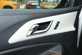 2022款江铃域虎7