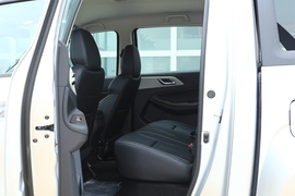 2022款江铃域虎7