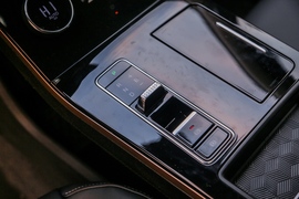 2022款星途追风ET-i