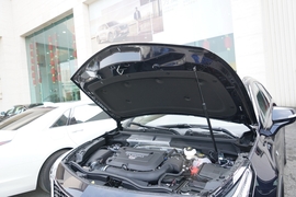 2022款凯迪拉克XT4