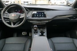 2022款凯迪拉克XT4