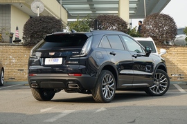 2022款凯迪拉克XT4