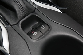 2022款丰田卡罗拉锐放