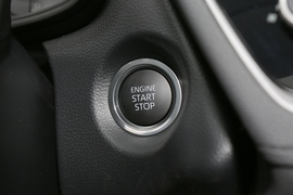 2022款丰田卡罗拉锐放