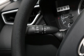 2022款丰田卡罗拉锐放