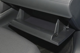 2022款丰田卡罗拉锐放